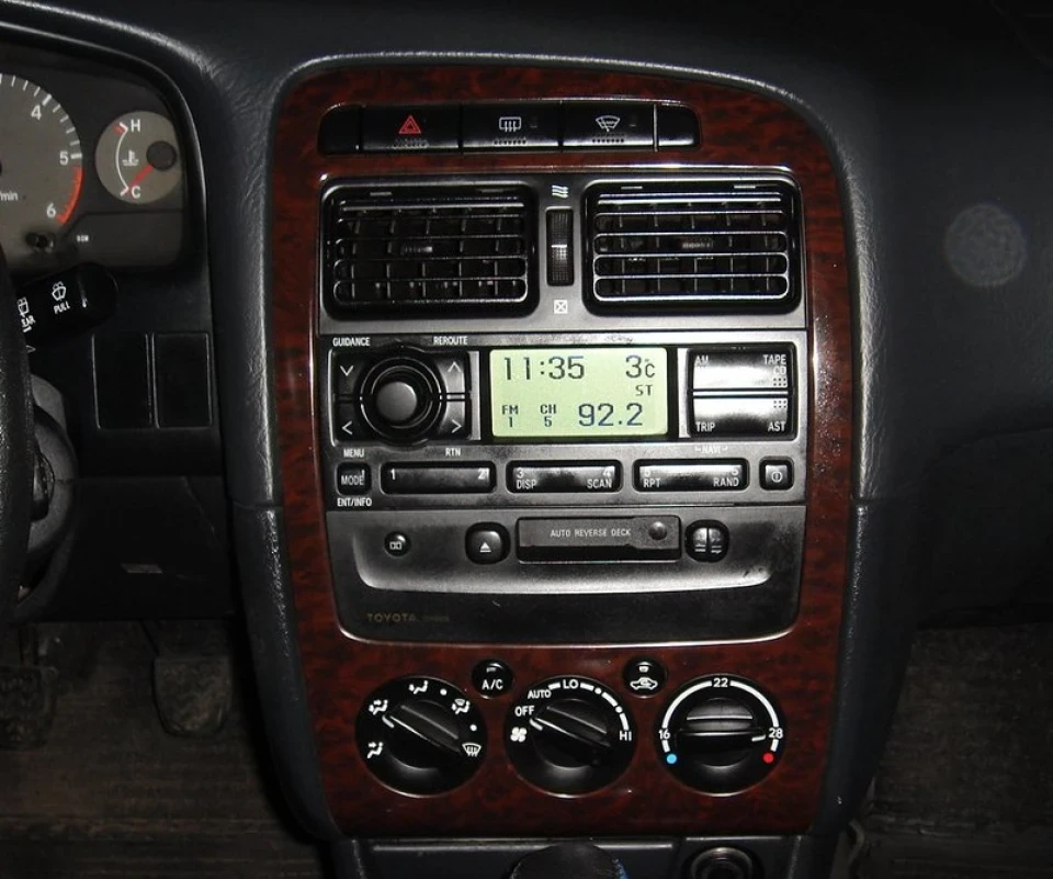 Pioneer AVH-P4300DVD