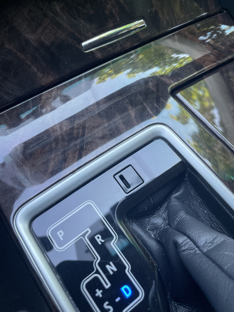 Ковпачок shift lock АКПП 4