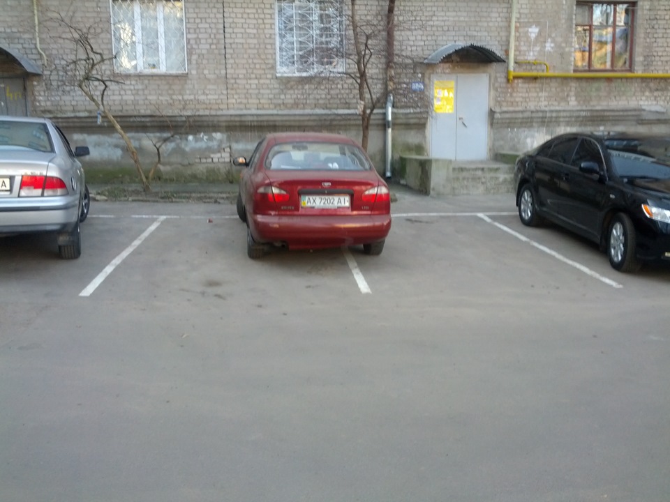 Люди та паркування. 5