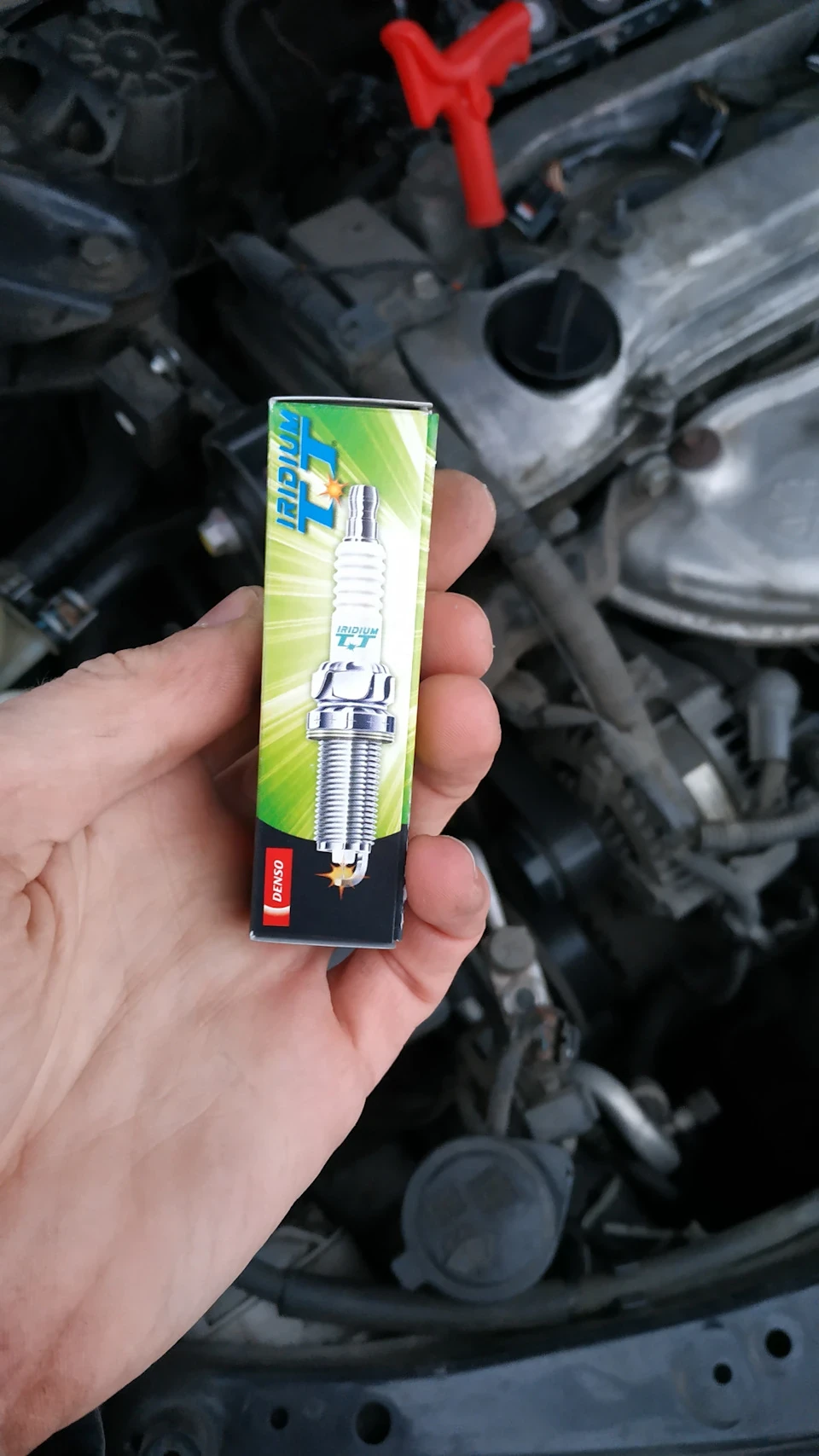 Заміна свічок Denso TT
