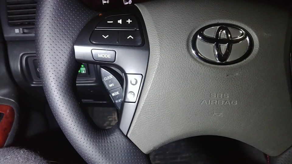 Встановлення керма від Camry 40 Фінал. 3