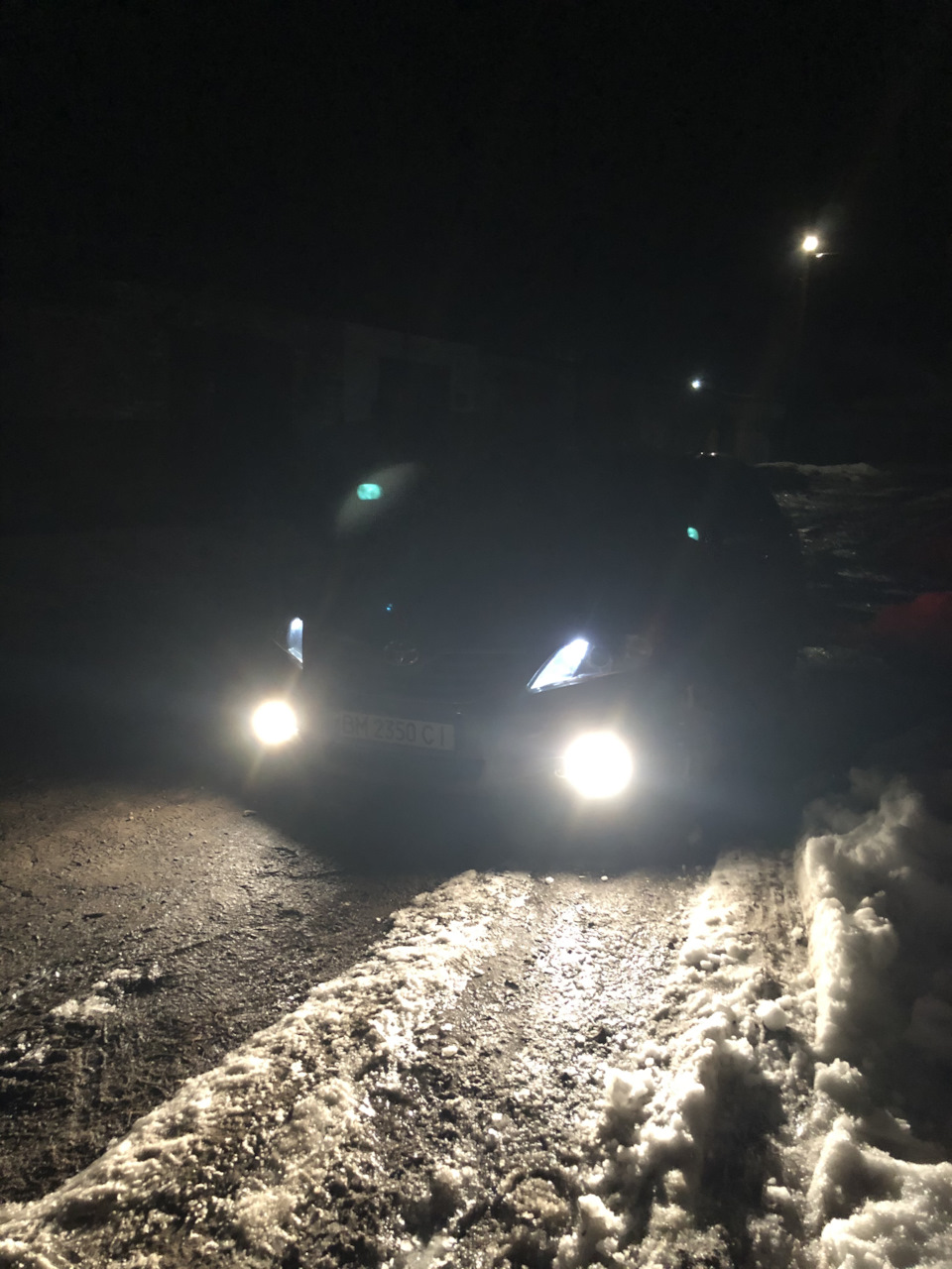OSRAM Night Breaker у протитуманки Камрі 40 1