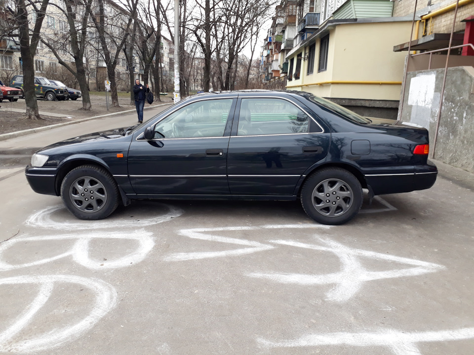 Тойота Камрі 2.2 2001 Араб 2