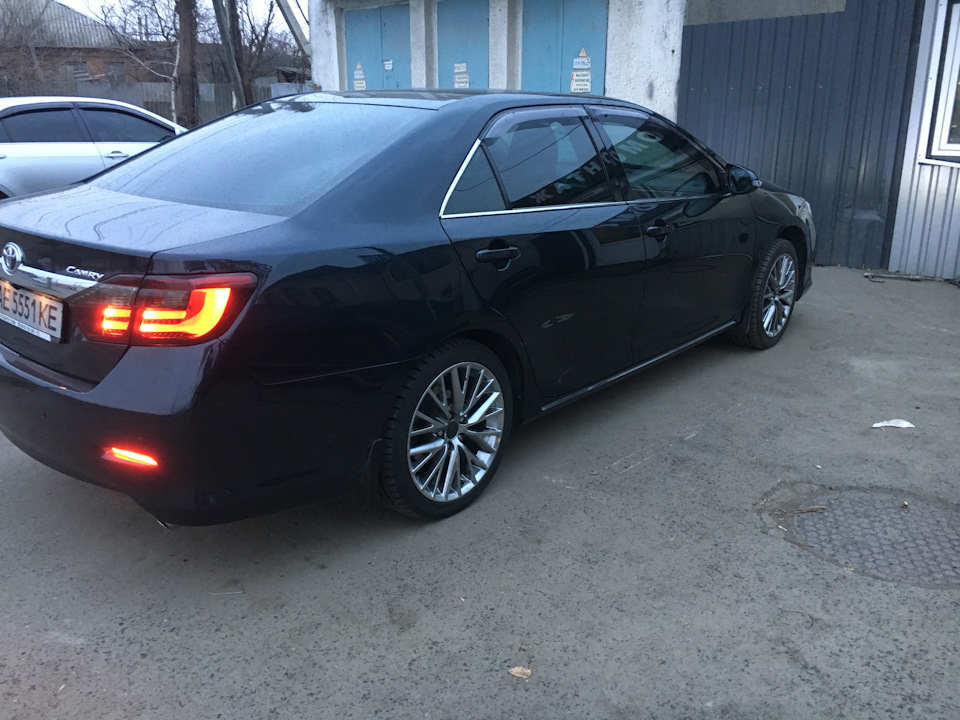 Тепер і Моя Камрюха на 18-дисках Lexus 2