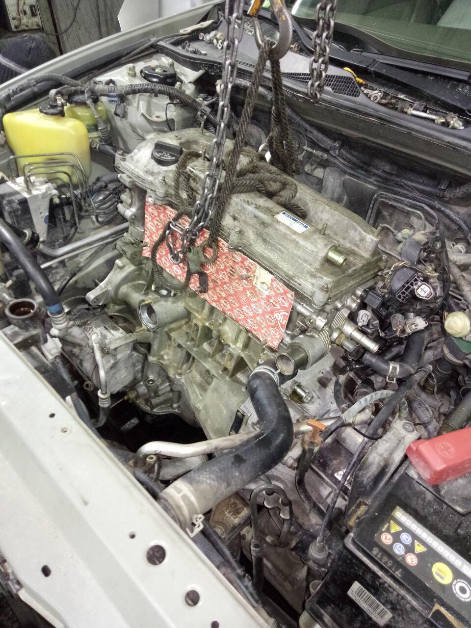 203000 заміна мастила 5w30 Toyota :) 5
