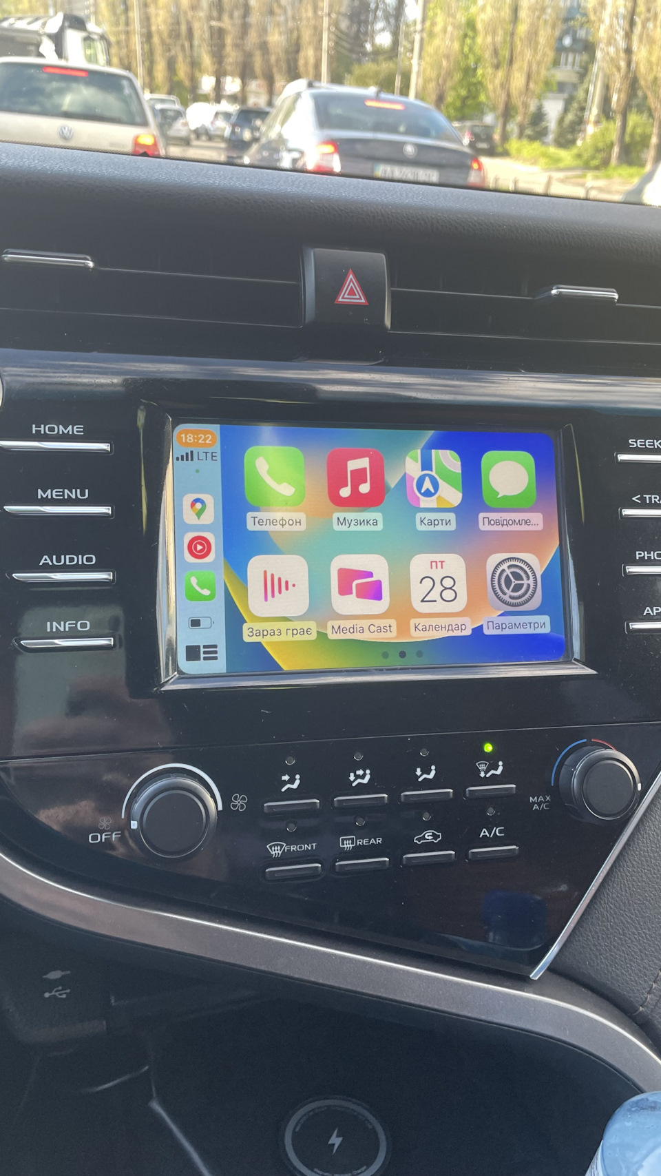 Встановлення Car Play 3