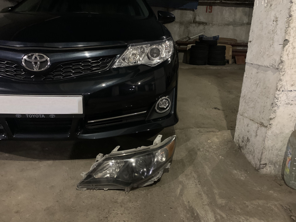 Bi-LED лінзи в camry 50 usa 1