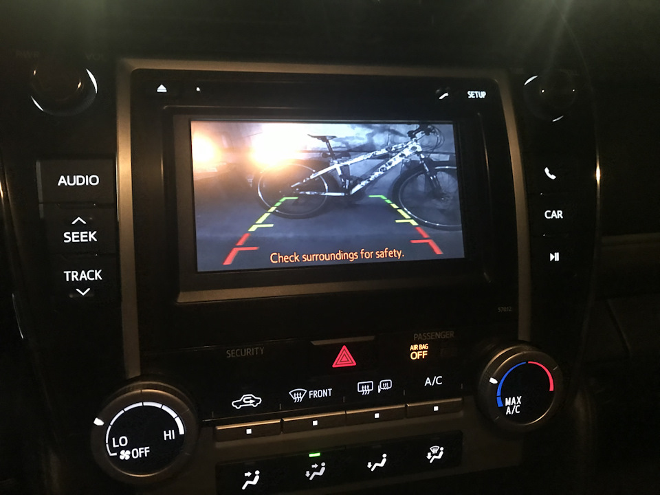 Камера заднього виду Camry v50 USA 2