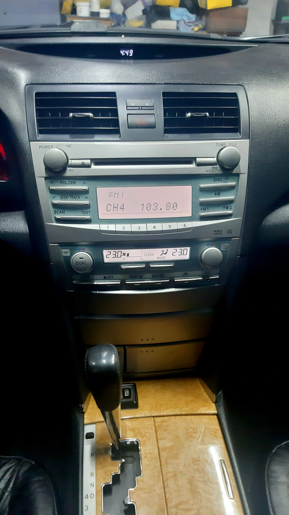 10.2 Дюйми в Тойоту 2