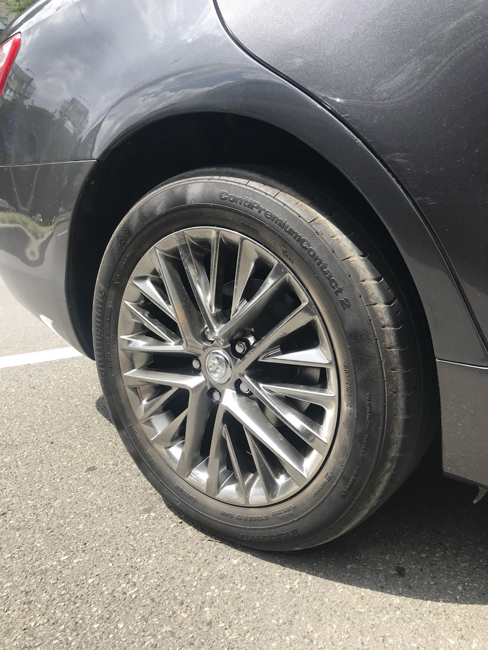 Рітні R17 від Lexus ES* 2