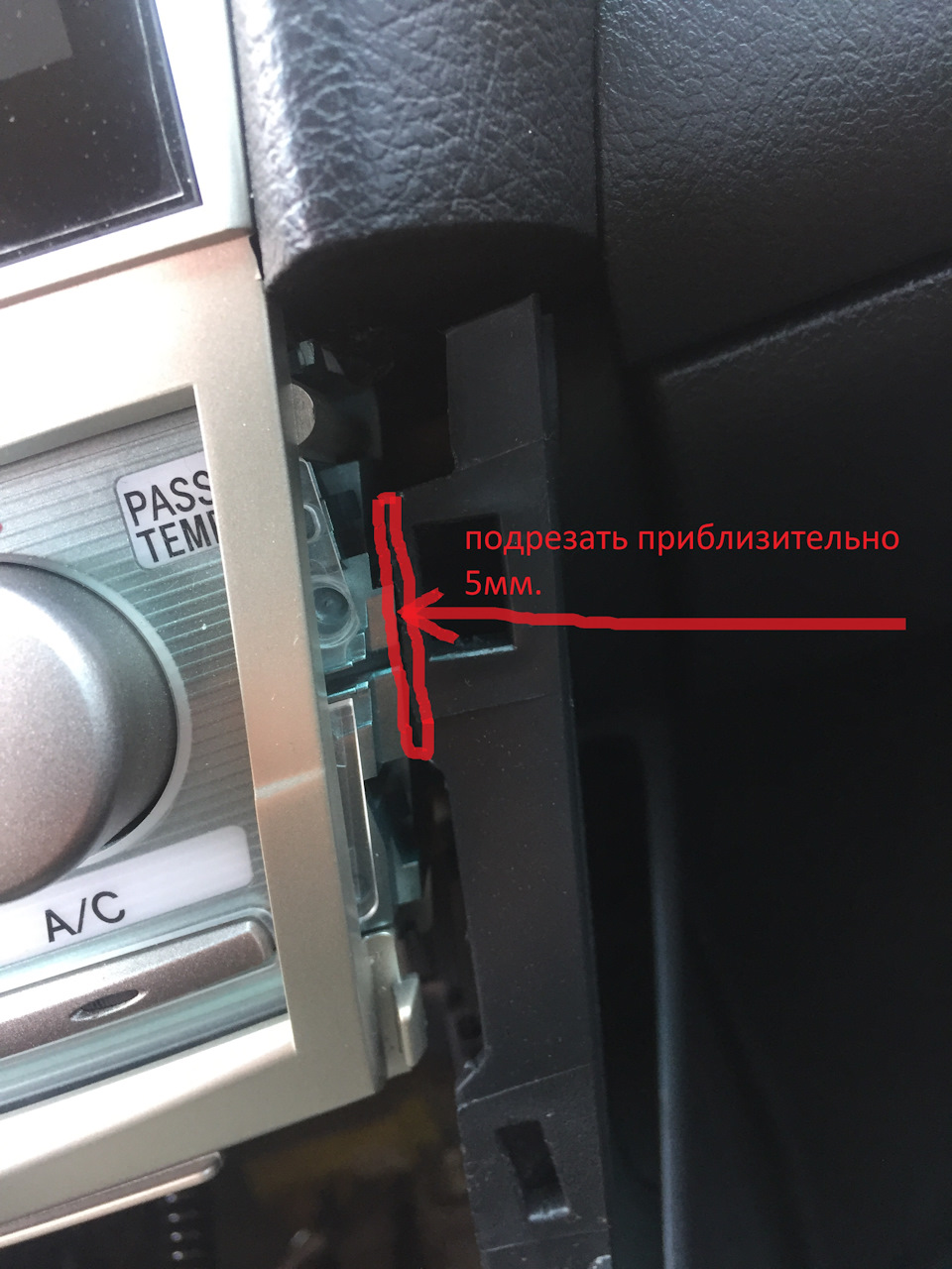 Фотозвіт установки магнітоли android 10,2 5
