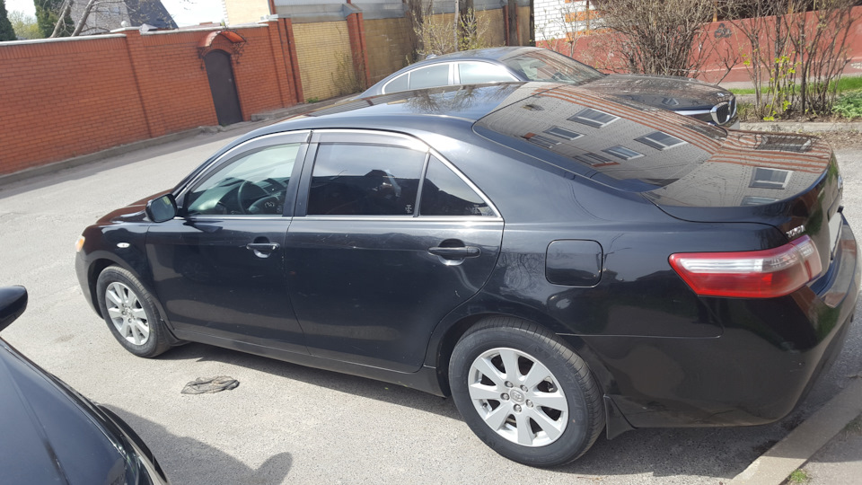 став власником Camry 5