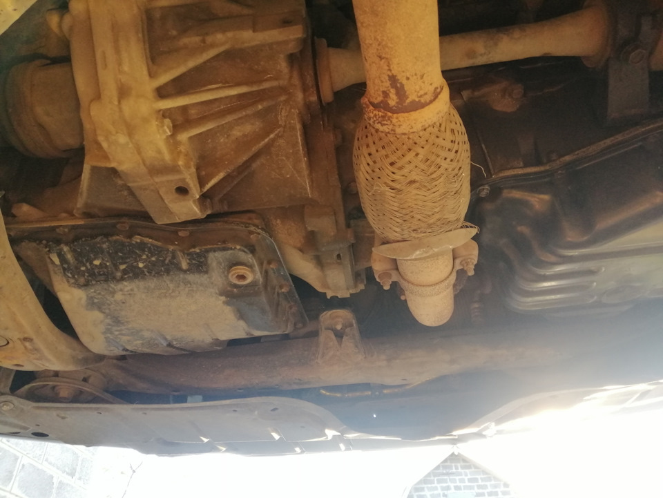 Кузов+ Днище Автомобіля : Toyota Camry V40 1