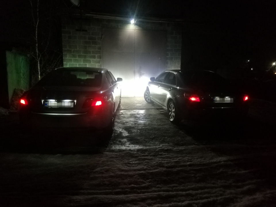 Небагато Фотографій, Двох Камрюх) 5
