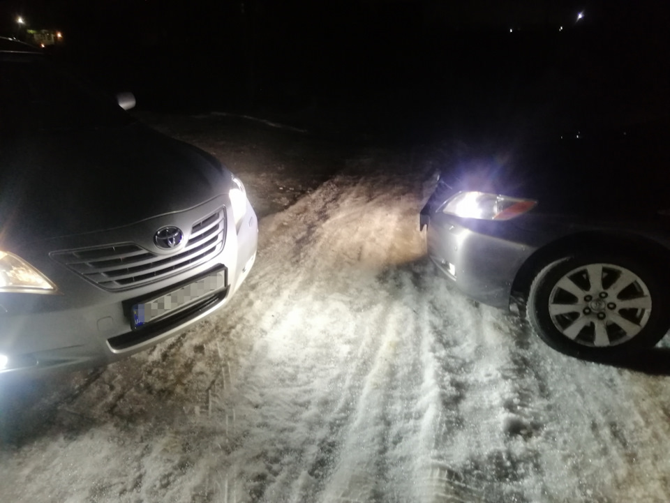 Небагато Фотографій, Двох Камрюх) 2
