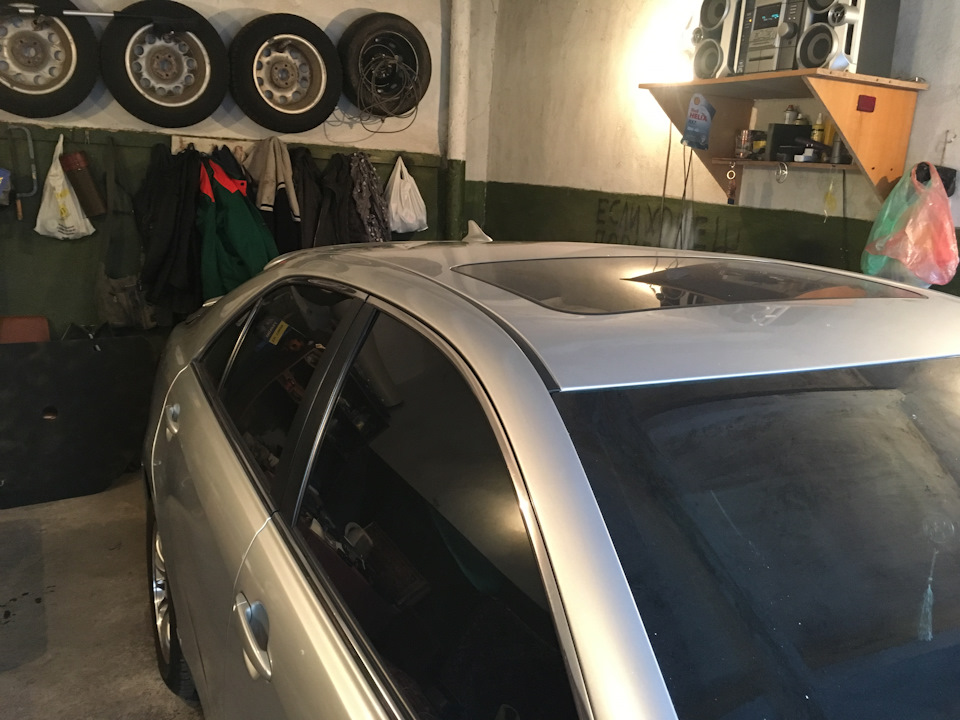 Встановлення антен-плавник (AUDI) 5