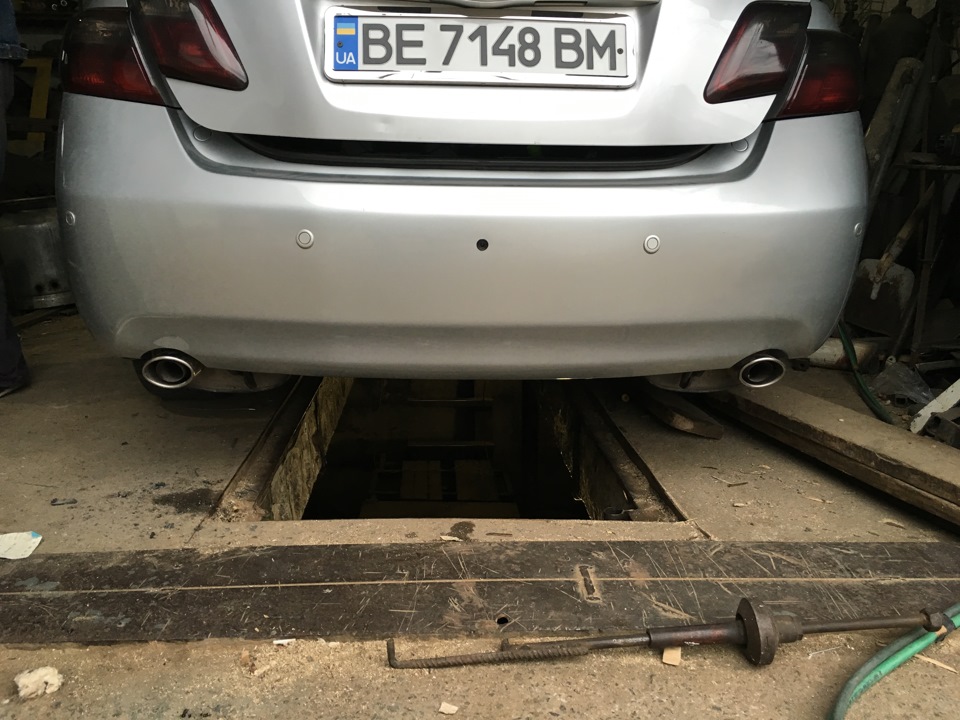 Вихлопна система Toyota Camry 3.5 5