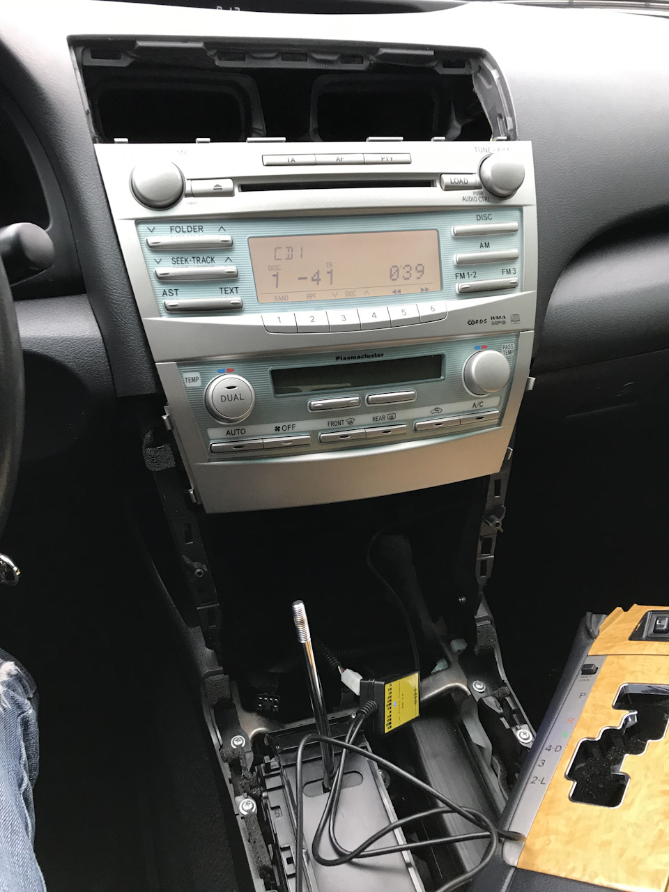 Aux і Usb у штатну магнітолу 1