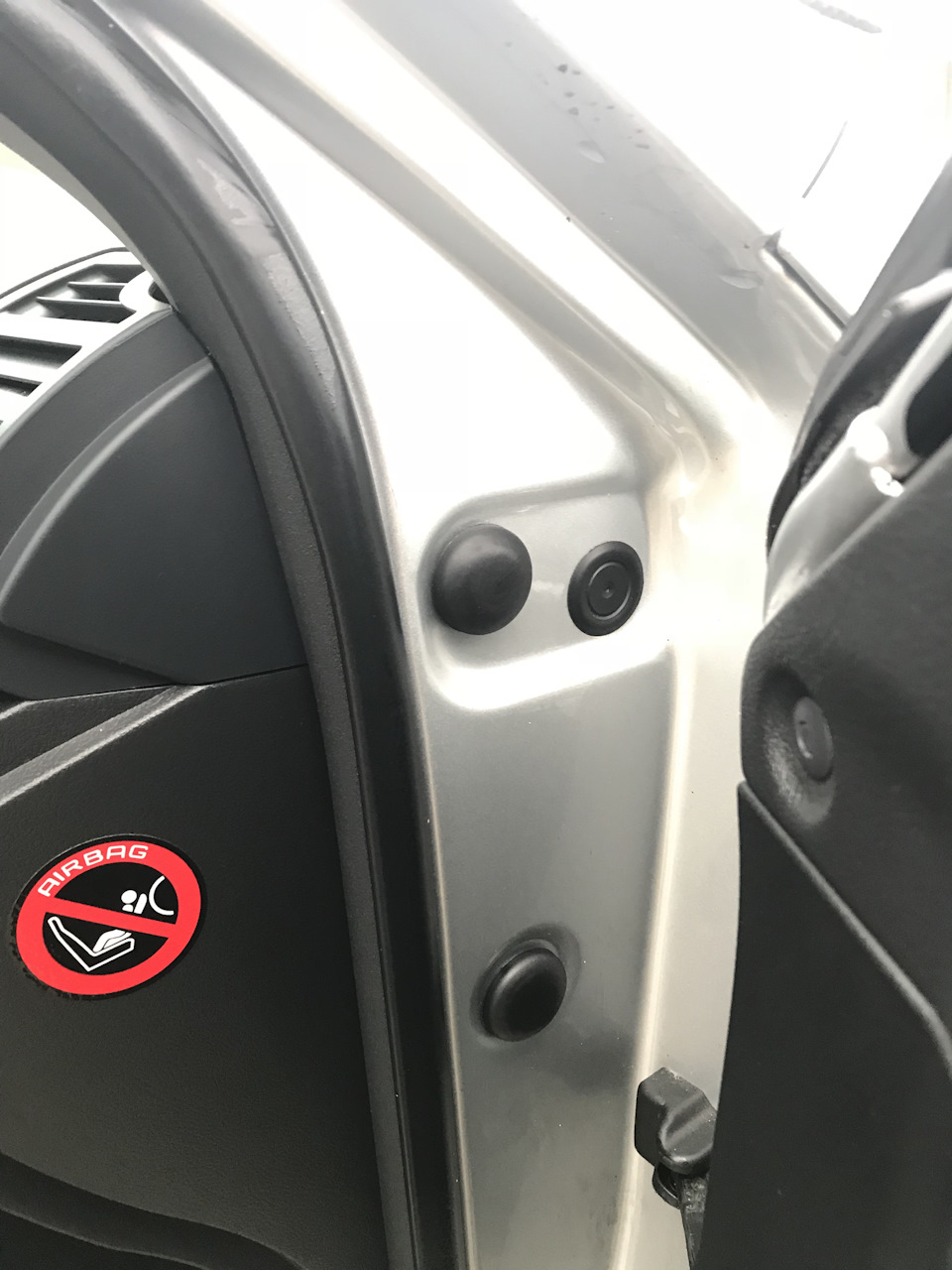 Накладки болтів передньої панелі від Lexus 5
