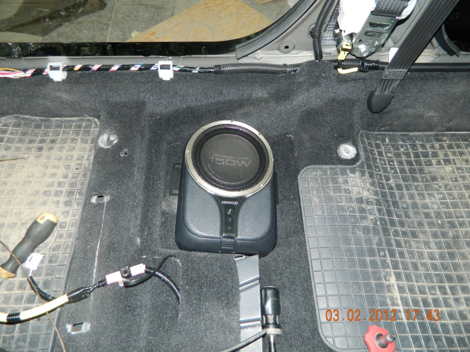Сабвуфер Kenwood KSC SW01 1