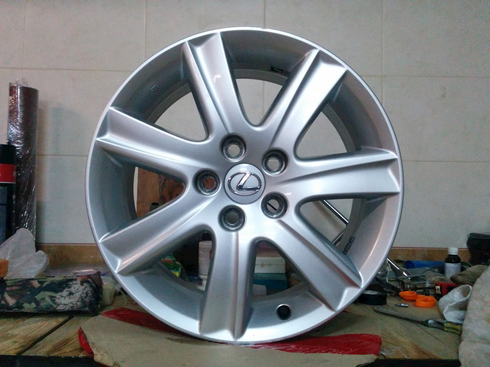 Купив 17 диски від Lexus ES, тепер вибір гуми. Порадьте розмір. 2