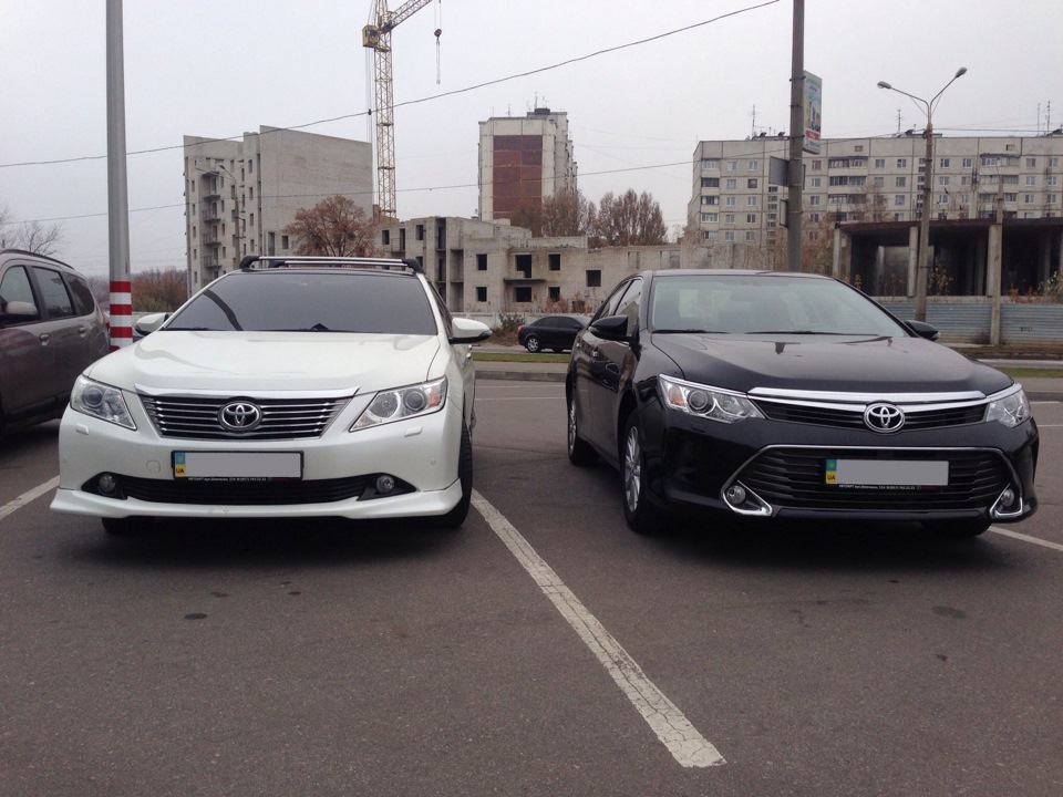 Зустріч двох Camry 1