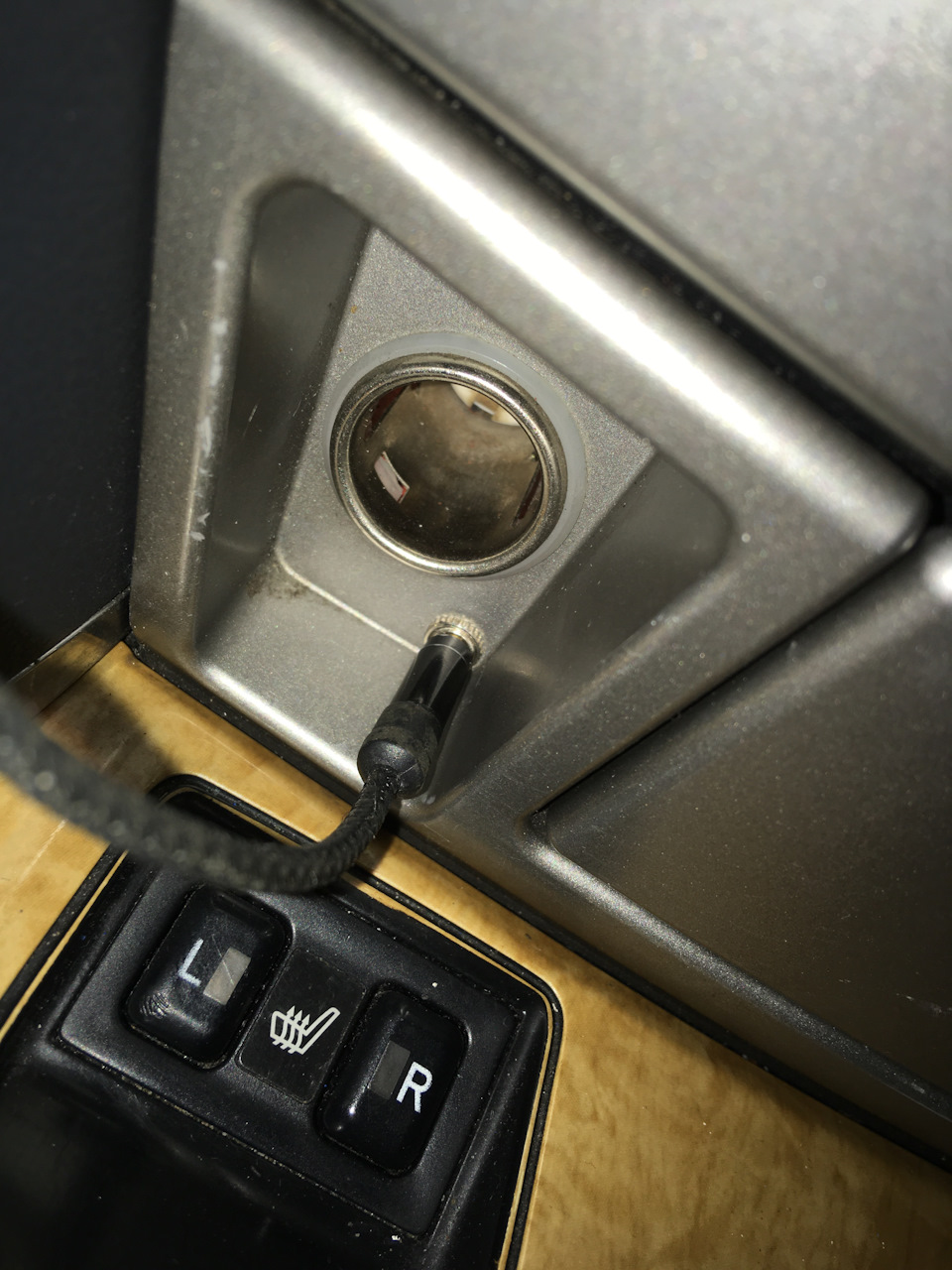 AUX camry 2