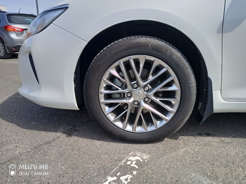 Lexus ES R17 3
