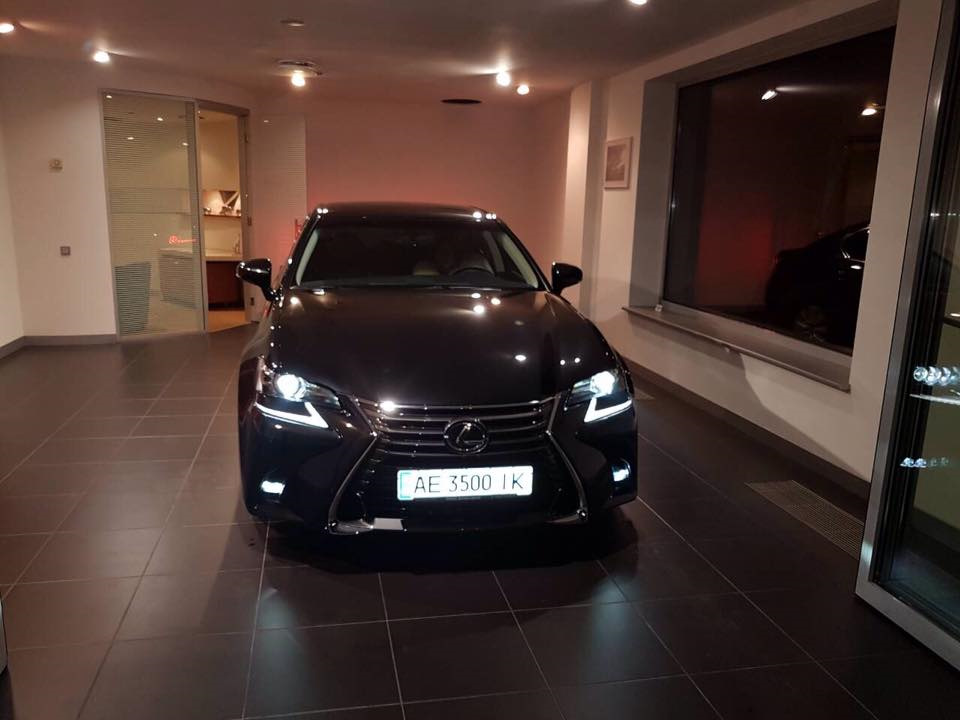 Toyota Білосніжка продана в хороші руки! Новий Лексус GS 200t радує! 3