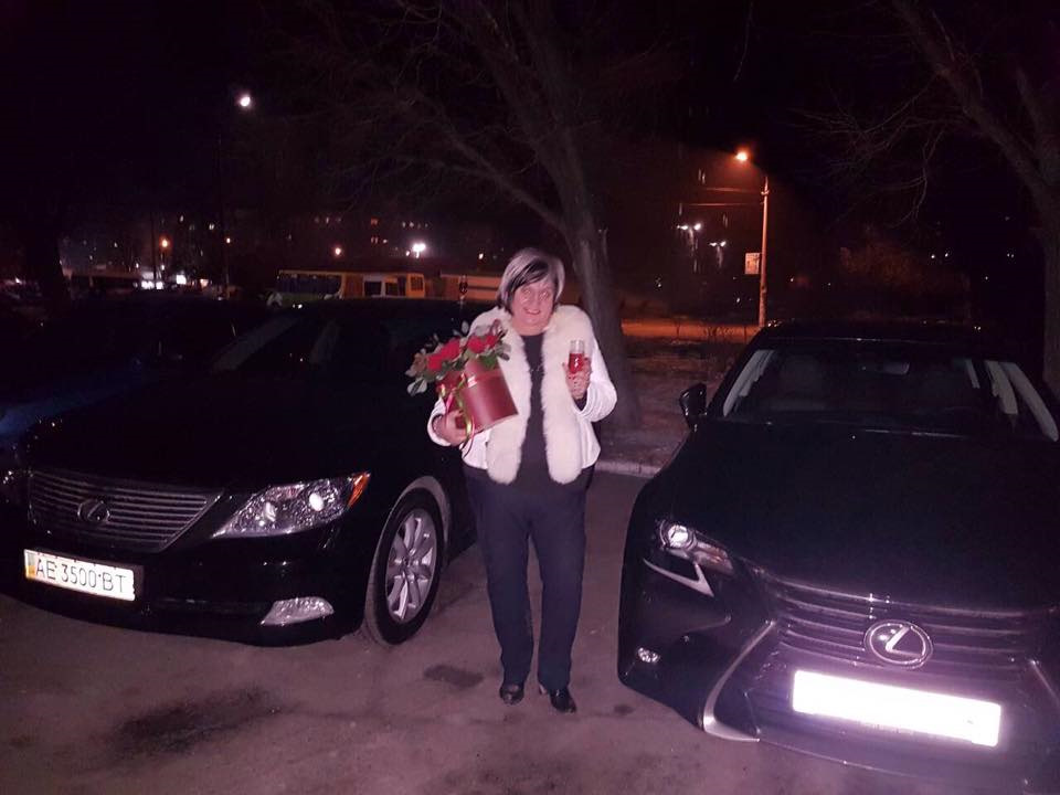 Toyota Білосніжка продана в хороші руки! Новий Лексус GS 200t радує! 4
