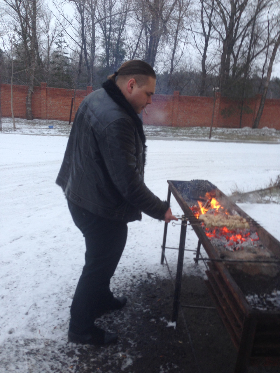 Зима красуня! Шашлики, камін і хороша машина - все, що потрібно для повного щастя! 3