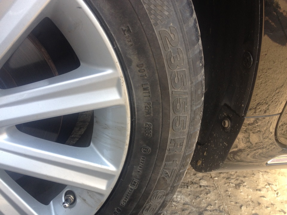 ВПІХНУВ НЕПИХУЄМО ! 235.55.R17 2