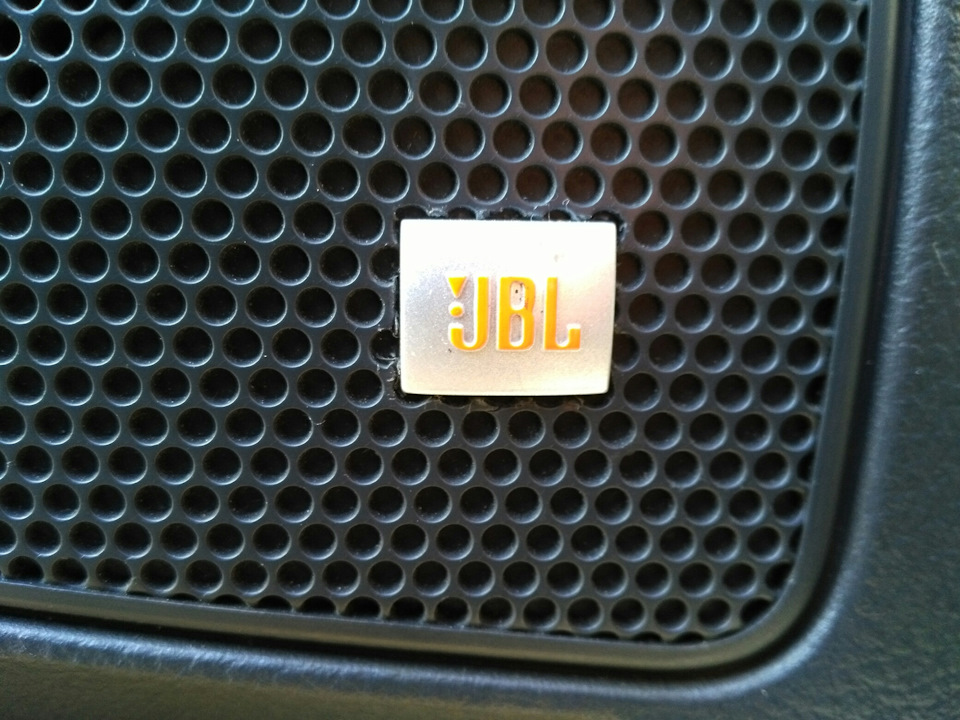 #6 JBL 1