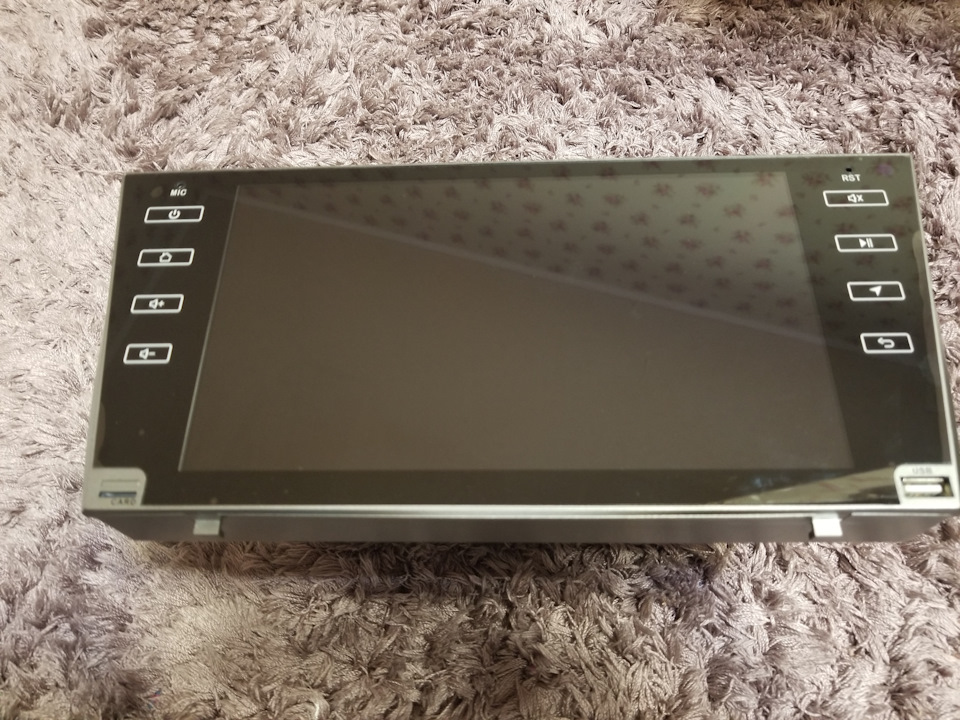 Магнітол Uniway AKMR9071 T8 2/32 android 8,1 4