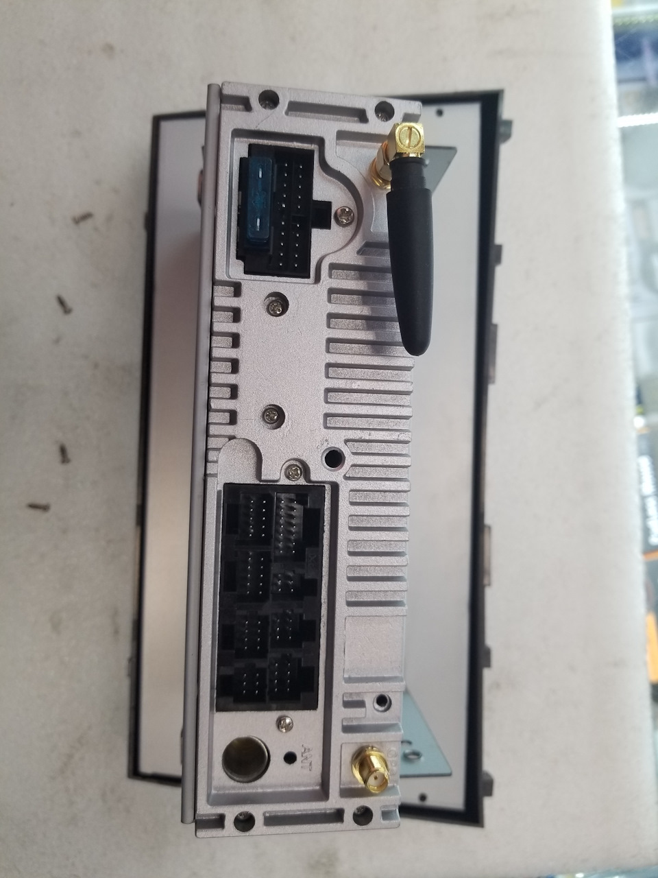 Магнітол Uniway AKMR9071 T8 2/32 android 8,1 5