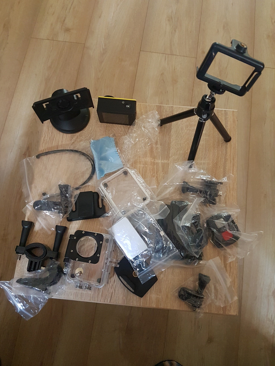 Недо GoPro -> SportCam на Camry =) 2