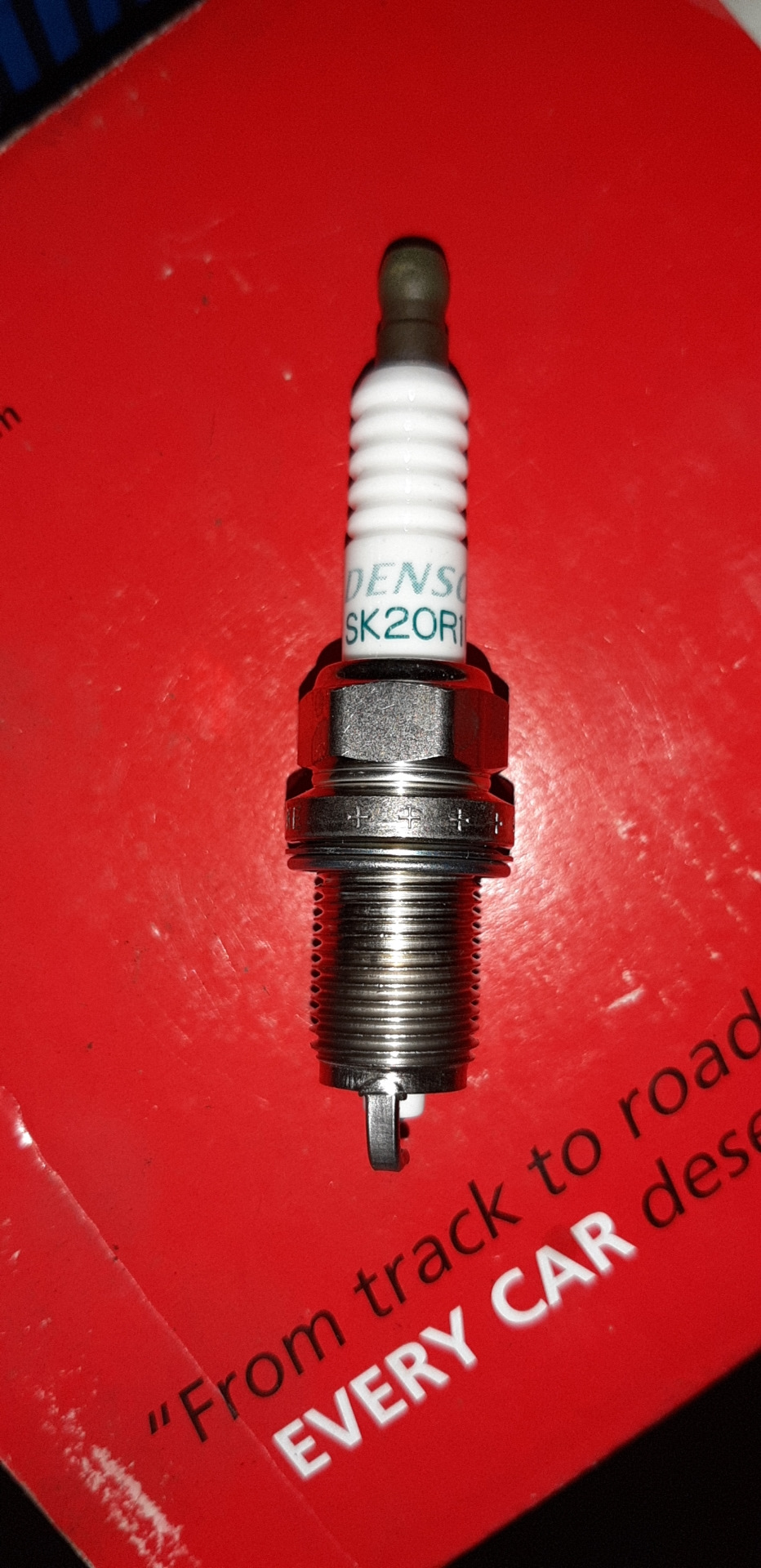 Заміна свічок Denso SK20R11 4