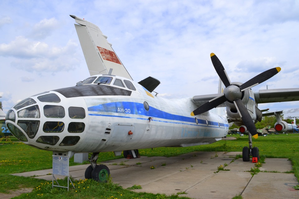 Авіаційний музей ЖУЛЯНИ м.Київ Частина 2 1