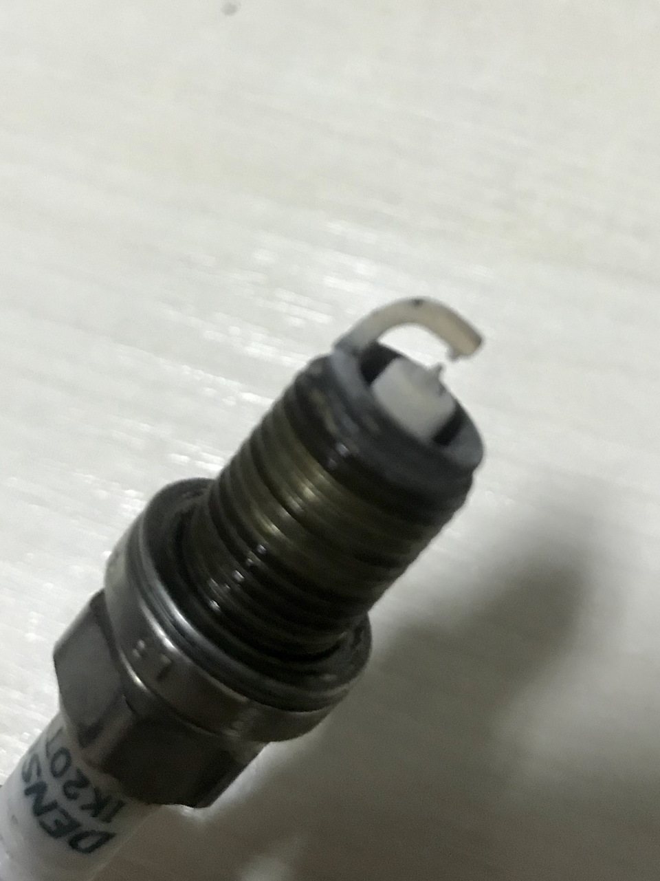 Заміна свічок запалювання на Denso SK20R11/ заміна гумового наконечника котушки TESLA CP042 5
