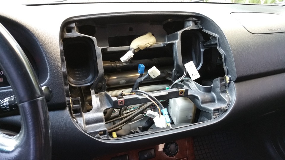 Магнітол від Prado 150 в Camry v30 (частина 1) 1