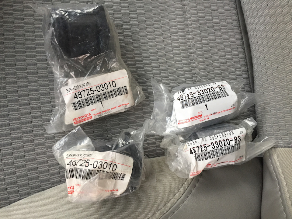 Заміна рульової тяги та задніх сайлентблоків (в поздовжніх важелях та цапфі) 3