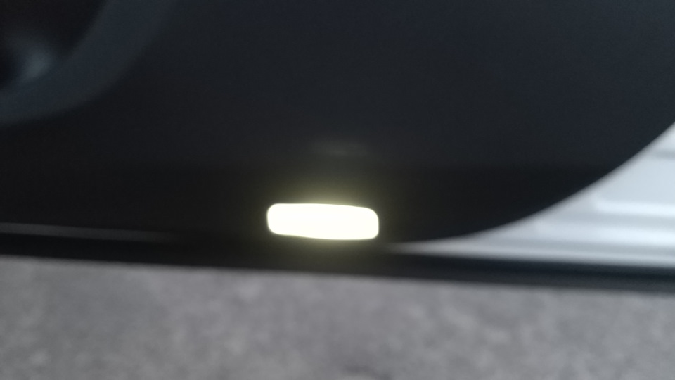 Led підсвічування передніх дверних карток 2
