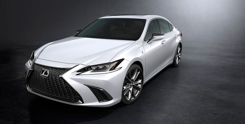 Новий Lexus ES (2019)