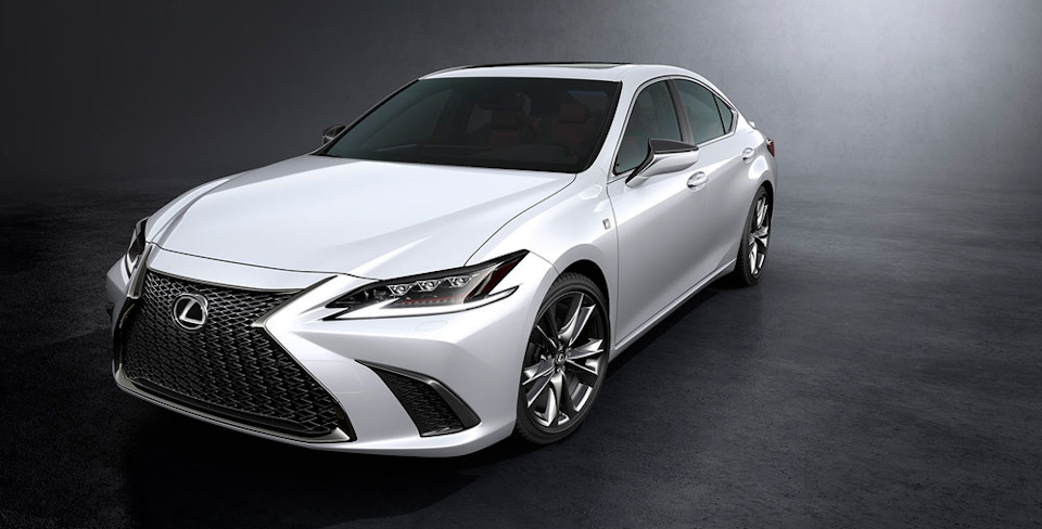 Новий Lexus ES (2019) 1
