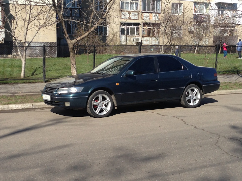 Літо 225/45/17 5