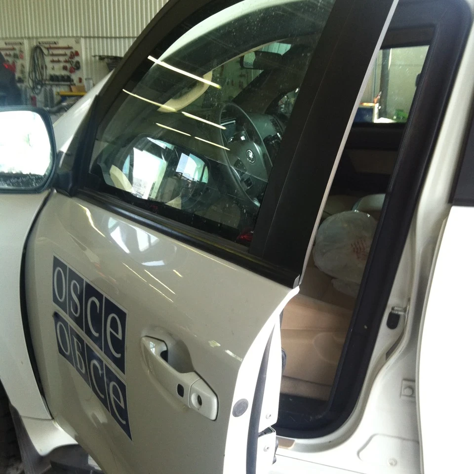 Броновані Land Cruiser 200 для ОБСЄ