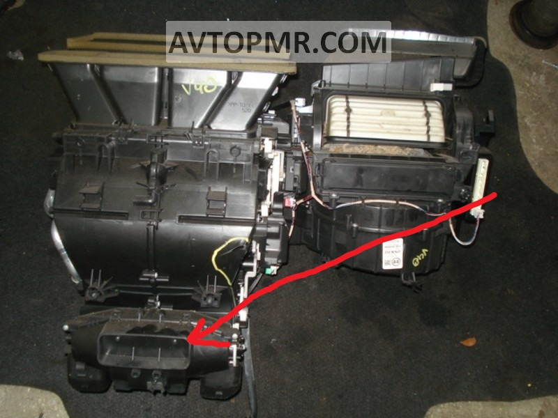 Робимо обдув заднього ряду для Camry 50 USA (L, LE, SE) 3