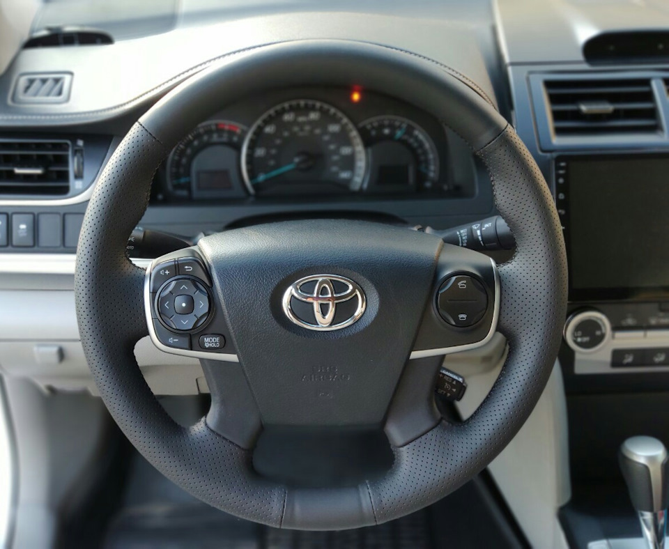 Оплетення керма шкірою для Camry 50 USA/США 2