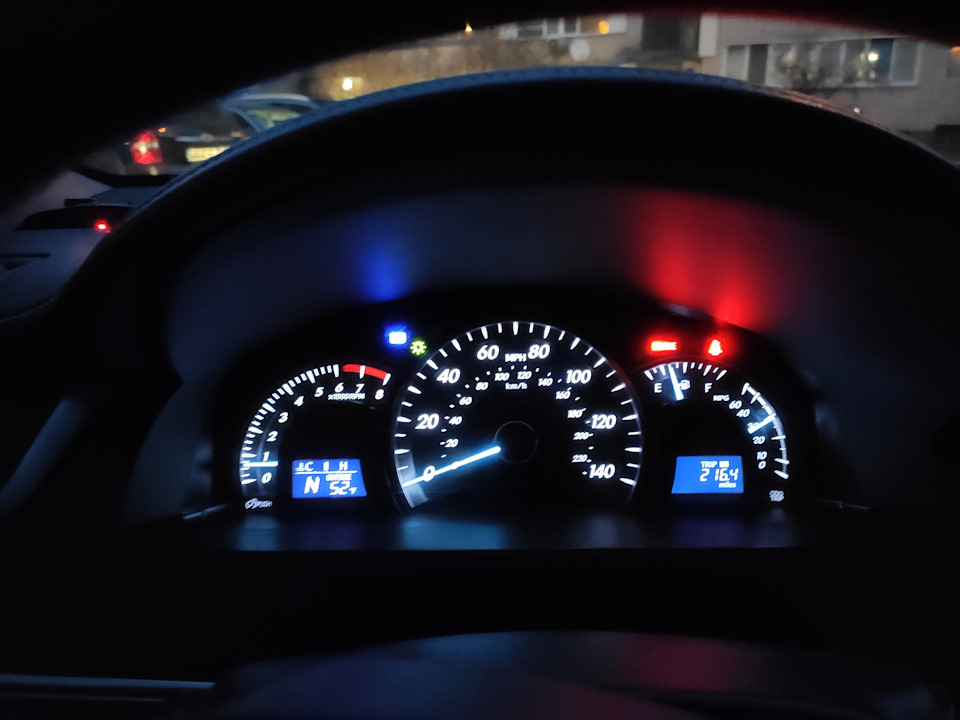 Правильна приладка для Camry USA з км/год, Цельсіями та Км 2