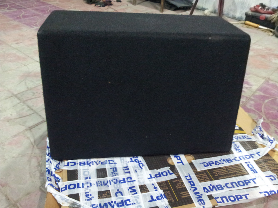Сабвуфер JBL перший у цьому авто 3